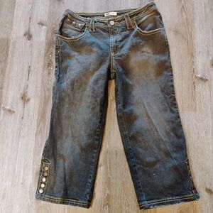 Faded Glory Stretch Blue Cropped Jeans Size 12